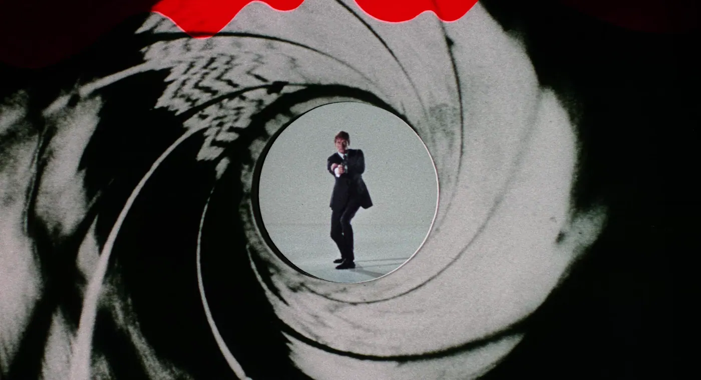 L'Homme au pistolet d'or