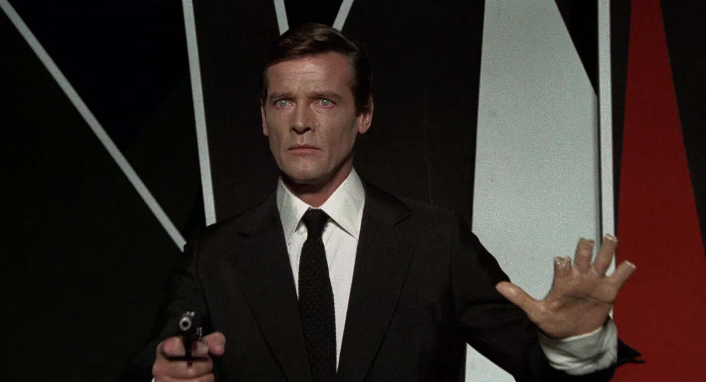 L'Homme au pistolet d'or