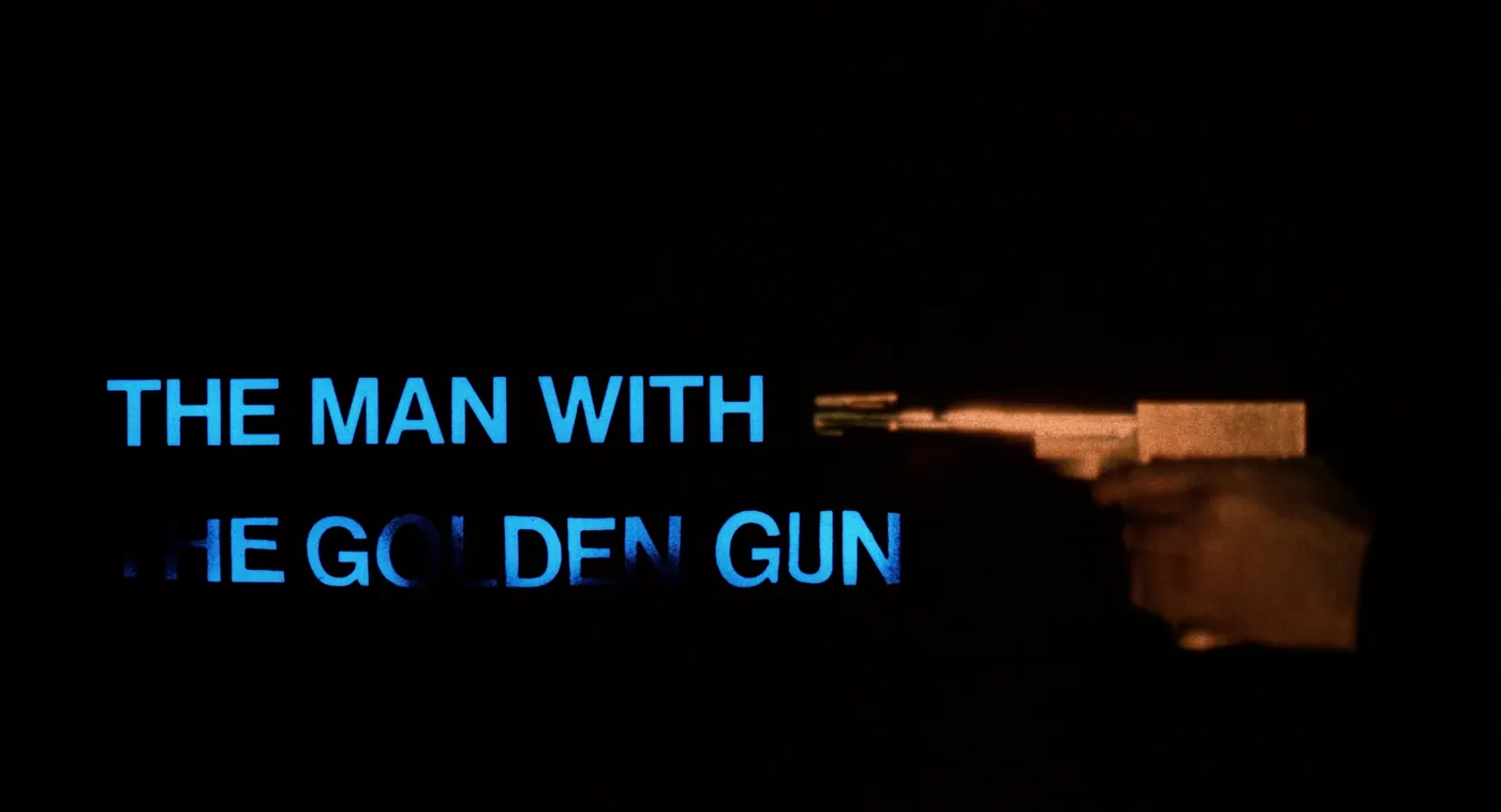 L'Homme au pistolet d'or