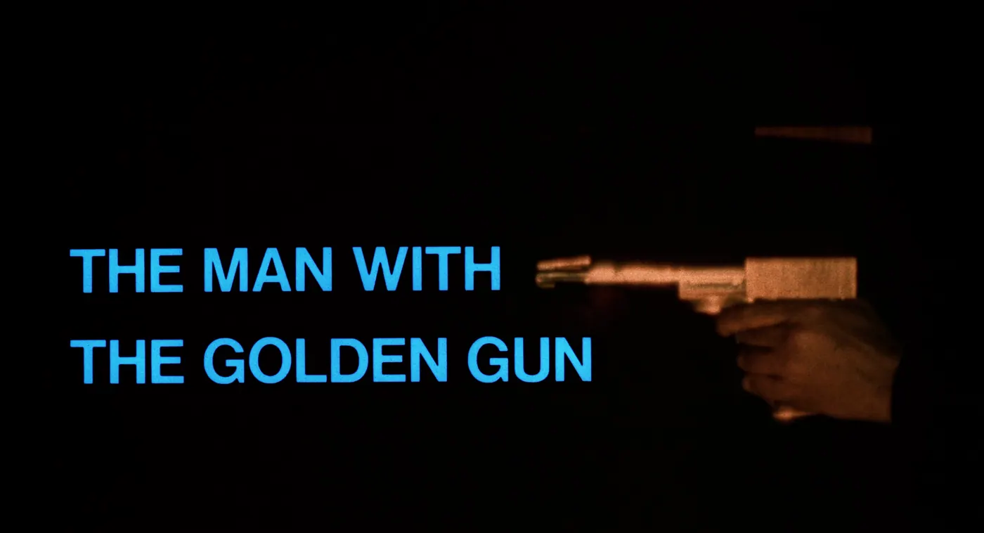 L'Homme au pistolet d'or