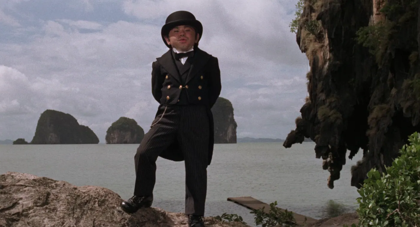 L'Homme au pistolet d'or