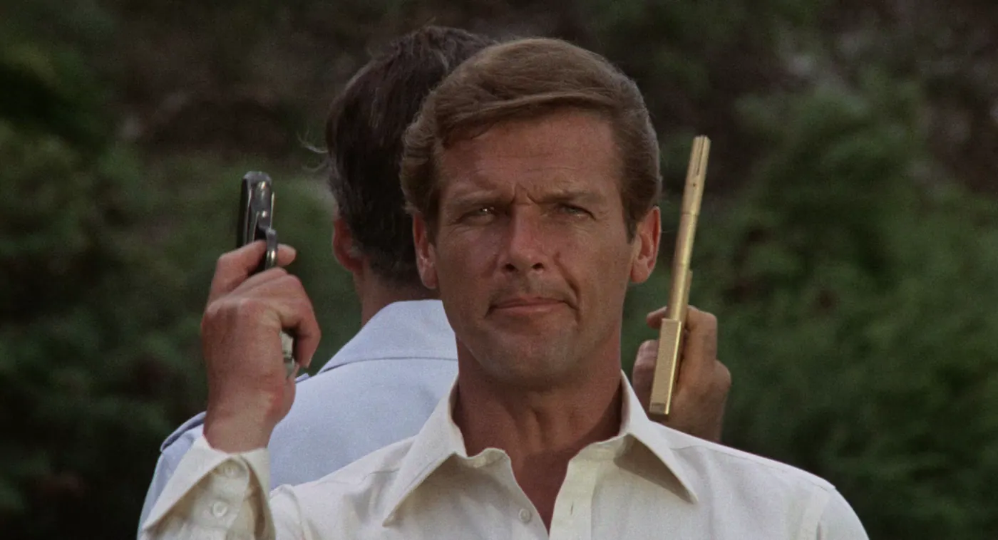 L'Homme au pistolet d'or