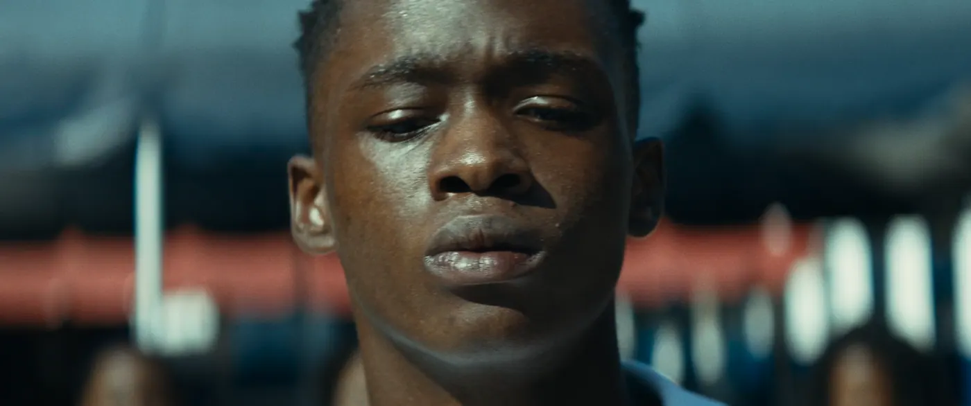 Moonlight (2016), Barry Jenkins — gros plan, jour, extérieur, trois personnages